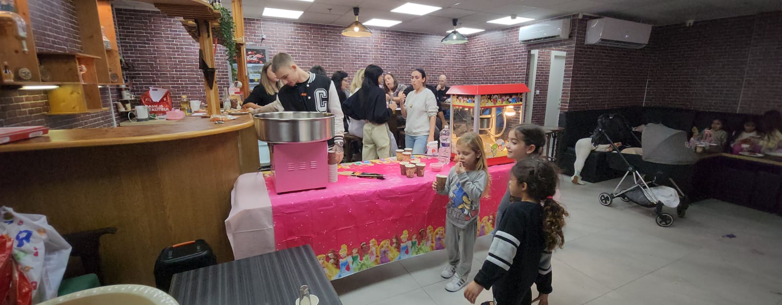 WhatsApp Image 2025-03-10 at 14.52